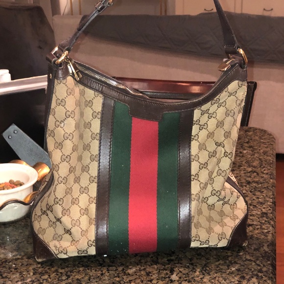 Gucci Zip Tote Shoulder Bag - Picture 2 of 8